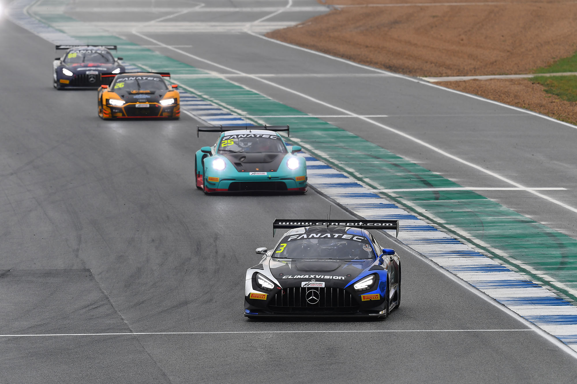 " GT World Challenge Asia 2023 " เปิดฉากกลางสายฝน "นักแข่งไทย" ฟอร์มแรง